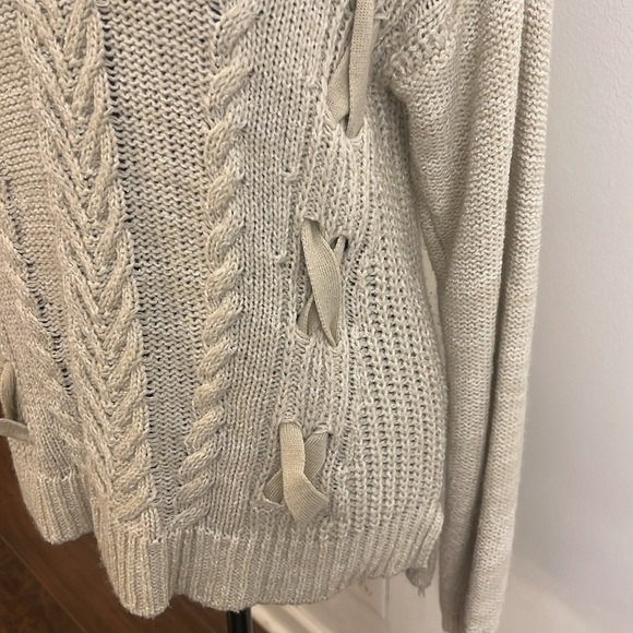 American Rag Cie Hooded Sweater, Sz. XXS. - Picture 8 of 11